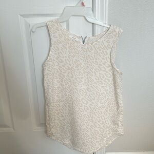 Women’s sleeveless leopard print blouse
